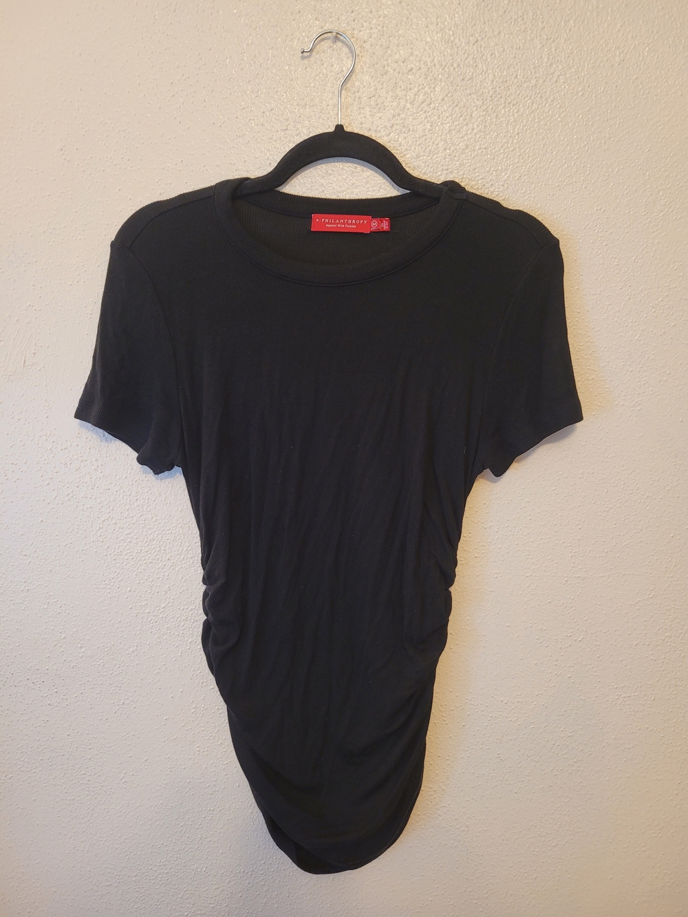 n:PHILANTHROPY Black Ribbed Side Ruched T-Shirt Size Medium